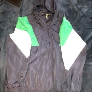 windbreaker